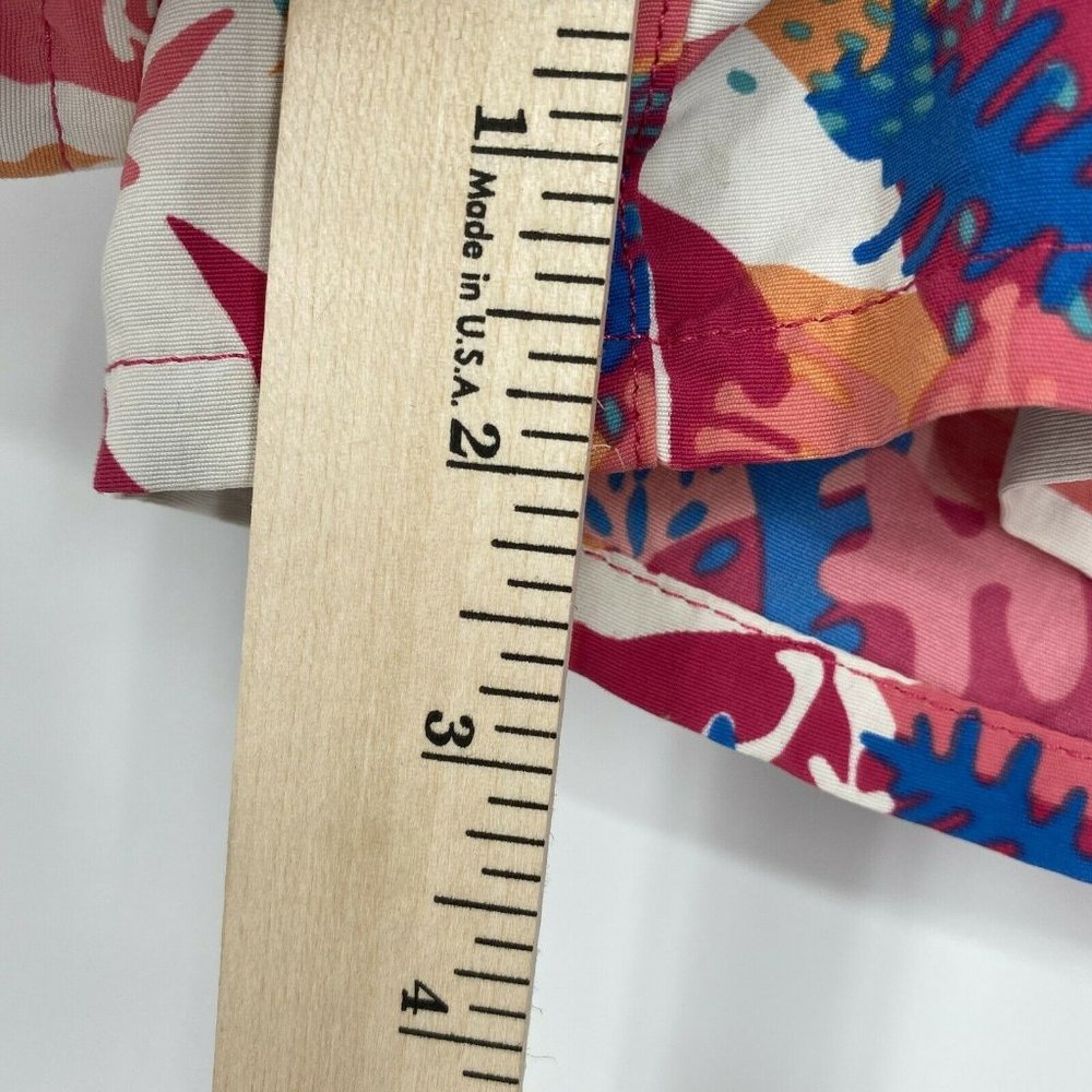 Patagonia Barely Baggies Shorts Womens Size XS Pull On Multicolored Floral Print - Picture 9 of 9